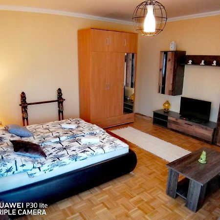 Zoeld Beka Hoforras Apartman Хайдусобосло Экстерьер фото